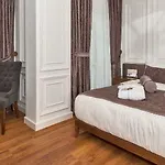 Darkmen 2 Hotell Istanbul