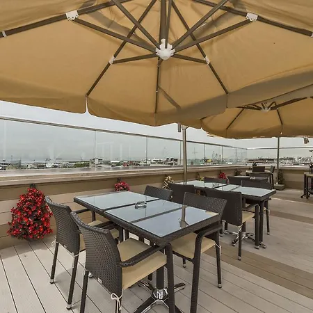 Darkmen 2 Hotel Istanbul