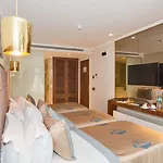 Darkmen 2 Hotel
