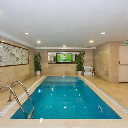 ダークメン ホテル2 3* イスタンブール