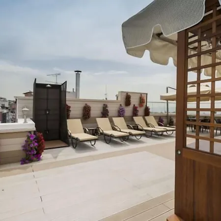 ダークメン ホテル2 ホテル イスタンブール