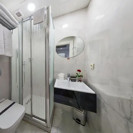 Darkmen 2 3* Istambul