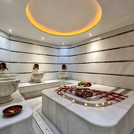 Darkmen 2 Hotel Istanbul
